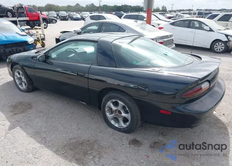 1998 Chevrolet Camaro Z28 из США, поврежденный, VIN 2G1FP22G2W2131930